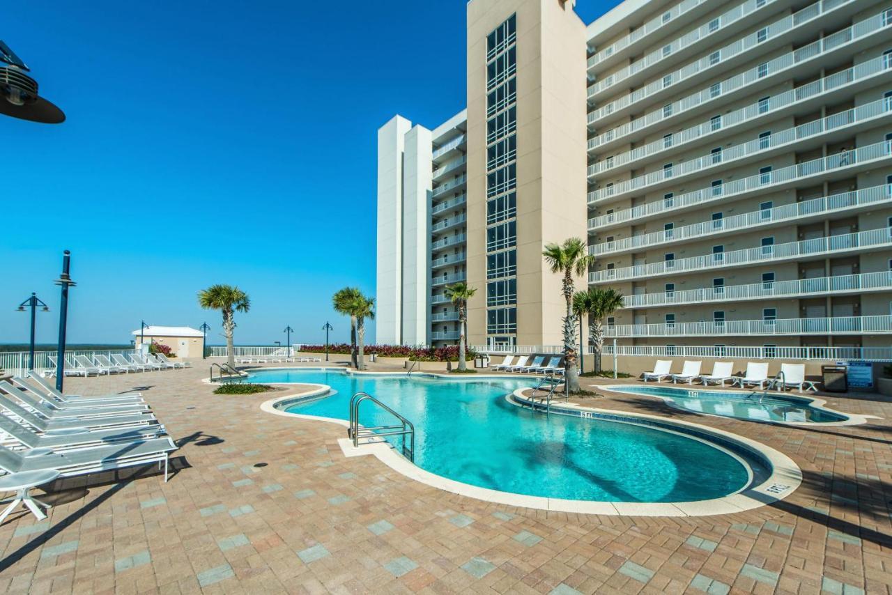 Laketown Wharf 2018